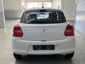 Suzuki Swift 1.2 GL+ auto - Image 5