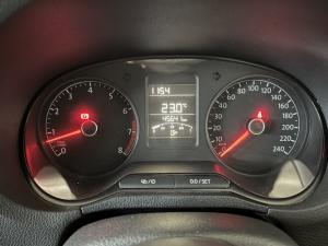 Volkswagen Polo Vivo hatch 1.4 Trendline - Image 9