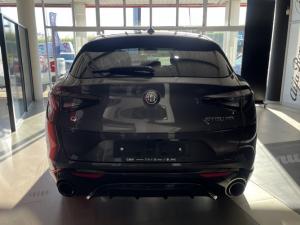 Alfa Romeo Stelvio 2.0T Veloce Q4 - Image 5