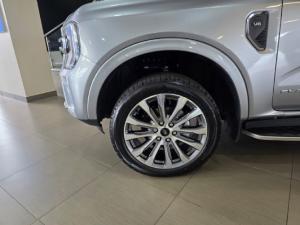 Ford Everest 3.0TD V6 4WD Platinum - Image 9