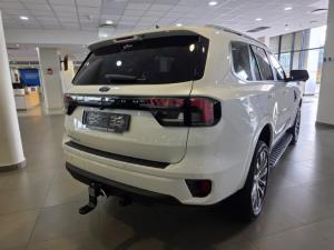 Ford Everest 3.0TD V6 4WD Platinum - Image 3