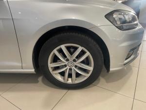 Volkswagen Golf 1.4TSI Comfortline - Image 10