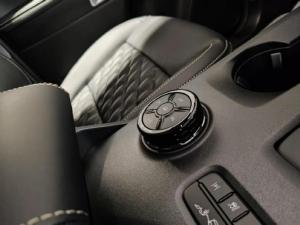 Ford Everest 3.0TD V6 4WD Platinum - Image 11