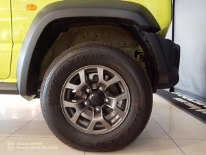 Suzuki Jimny 1.5 GLX AllGrip 5-door manual - Image 6