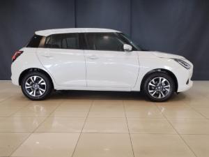 Suzuki Swift 1.2 GLX manual - Image 3