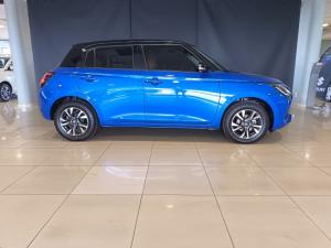 Suzuki Swift 1.2 GLX auto - Image 2