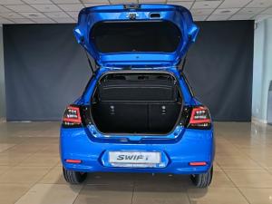 Suzuki Swift 1.2 GLX auto - Image 6