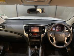 Mitsubishi Triton 2.4DI-D double cab GL - Image 7