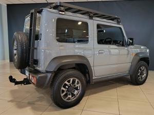 Suzuki Jimny 1.5 GLX AllGrip 3-door manual - Image 3
