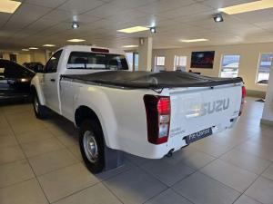 Isuzu D-Max Gen 6 250 single cab Fleetside safety - Image 9