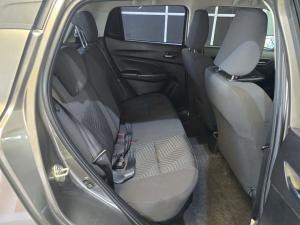 Suzuki Swift 1.2 GL manual - Image 10
