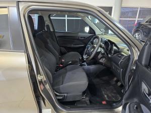 Suzuki Swift 1.2 GL manual - Image 13
