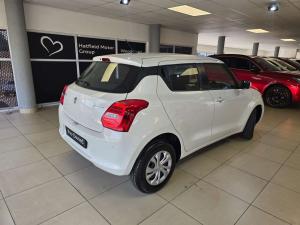 Suzuki Swift 1.2 GL auto - Image 7