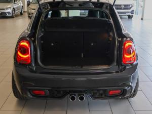 MINI Hatch Cooper S Hatch 5-door auto - Image 12