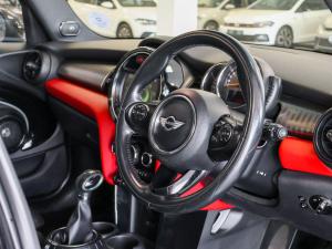MINI Hatch Cooper S Hatch 5-door auto - Image 20