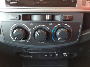 Toyota Fortuner 2.5D-4D - Image 18