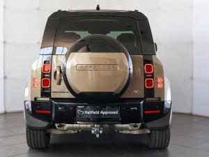 Land Rover Defender 110 D300 X-Dynamic HSE - Image 10
