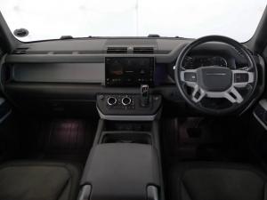 Land Rover Defender 110 D300 X-Dynamic HSE - Image 25