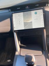 Land Rover Discovery Sport D200 R-Dynamic SE - Image 11