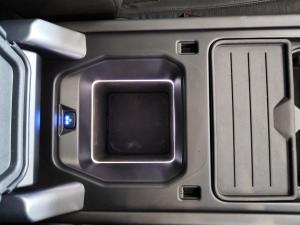 Land Rover Defender 110 D300 X-Dynamic HSE - Image 16