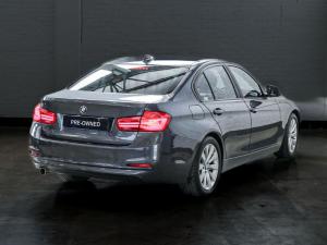 BMW 3 Series 318i - Image 5