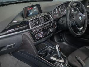 BMW 3 Series 318i - Image 9