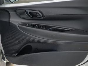 Hyundai i20 1.2 Motion - Image 16