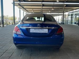 Mercedes-Benz C-Class C220d - Image 6