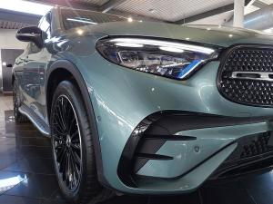 Mercedes-Benz GLC GLC220d 4Matic Avantgarde - Image 12