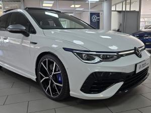 Volkswagen Golf R - Image 18
