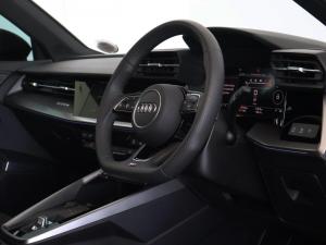 Audi RS3 Sportback quattro - Image 27