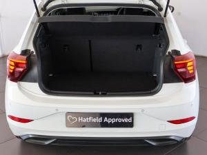 Volkswagen Polo hatch 1.0TSI Life auto - Image 14