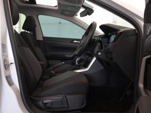 Volkswagen Polo hatch 1.0TSI Life auto - Image 18