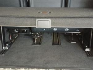 Mercedes-Benz V-Class V300d Exclusive - Image 10