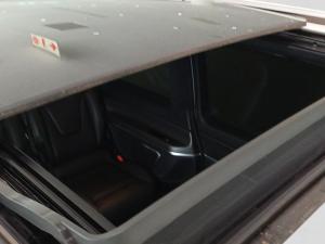 Mercedes-Benz V-Class V300d Exclusive - Image 17