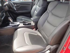 Isuzu D-Max 3.0TD double cab V-Cross - Image 10
