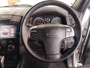 Isuzu D-Max 300 3.0TD Extended cab LX auto - Image 10