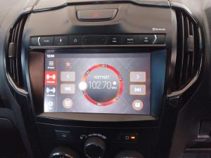 Isuzu D-Max 300 3.0TD Extended cab LX auto - Image 12