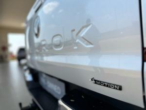 Volkswagen Amarok 3.0TDI V6 double cab Aventura 4Motion - Image 13