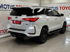 Toyota Fortuner 2.8GD-6 4x4 GR-Sport - Image 2