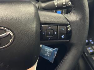 Toyota Hilux 2.8GD-6 48V double cab Raider - Image 10