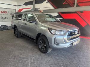Toyota Hilux 2.4GD-6 Xtra cab Raider manual - Image 1