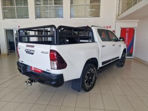 Toyota Hilux 2.8GD-6 double cab 4x4 Legend 50 auto - Image 2