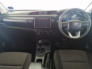 Toyota Hilux 2.4GD-6 double cab 4x4 SRX auto - Image 6
