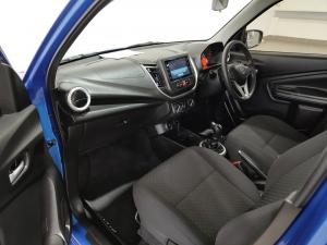 Toyota Vitz 1.0 XR manual - Image 7