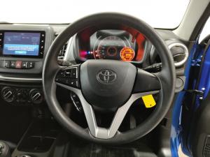 Toyota Vitz 1.0 XR manual - Image 8