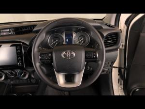 Toyota Hilux 2.4GD-6 double cab Raider auto - Image 8