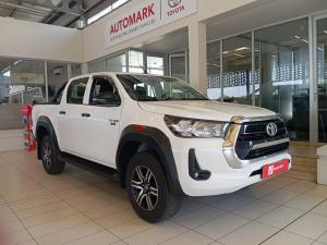 Toyota Hilux 2.4GD-6 double cab 4x4 Raider X manual - Image 1