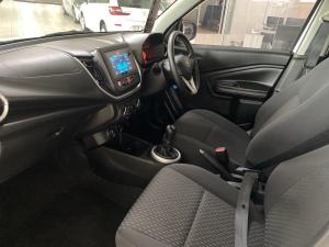 Toyota Vitz 1.0 XR manual - Image 7