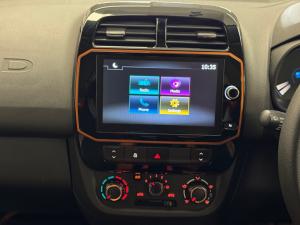 Renault Kwid 1.0 Climber auto - Image 11